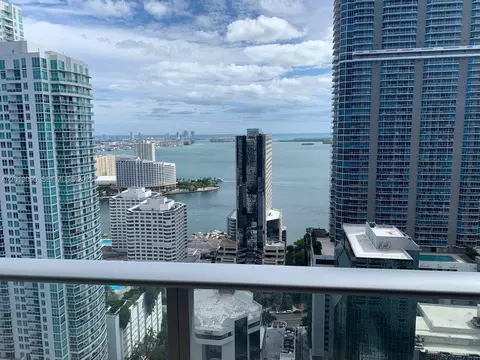 1010 Brickell Ave #3704, Miami, FL 33131
