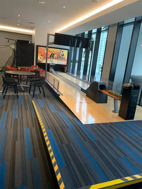 1010 Brickell Ave #3704, Miami, FL 33131