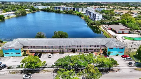 285 NE 191st St #2911, Miami, FL 33179