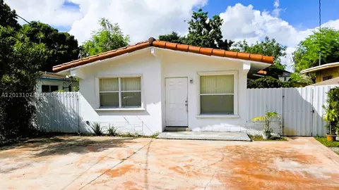 2335 NW 55th St, Miami, FL 33142
