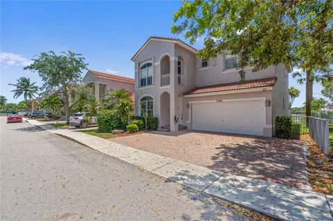 3760 SW 51st St, Fort Lauderdale, FL 33312