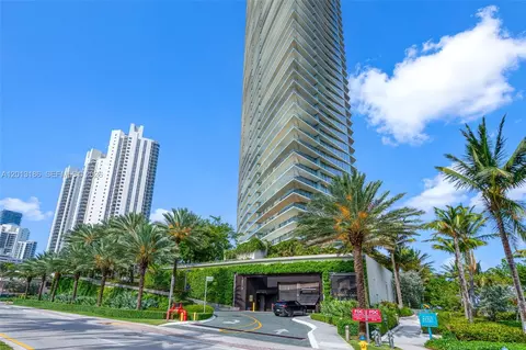 18975 Collins Ave #3605, Sunny Isles Beach, FL 33160