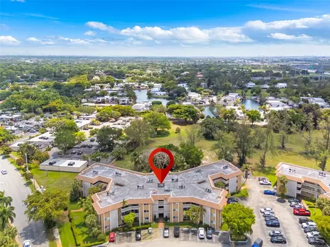 7400 Miami Lakes Dr #D205, Miami Lakes, FL 33014