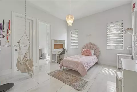 Bedroom - 6785 SW 99th Ter, Pinecrest, FL 33156 photo 6 of 8