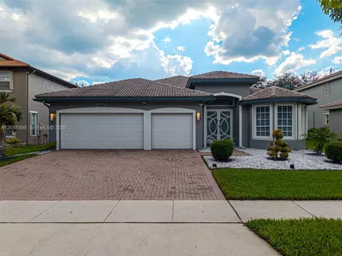 5312 SW 148th Ave, Miramar, FL 33027