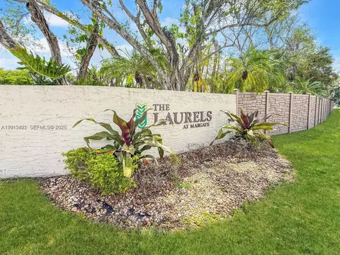 406 N Laurel Dr #207, Margate, FL 33063