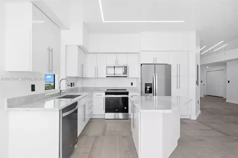1745 E Hallandale Beach Blvd #PH05W, Hallandale Beach, FL 33009