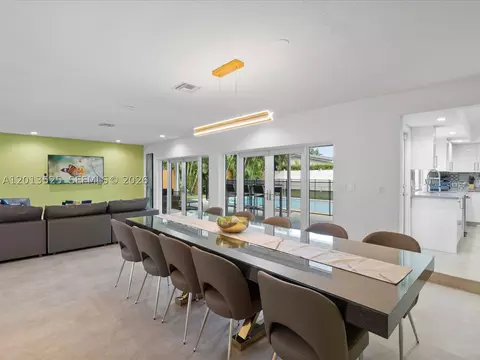 3721 N 55th Ave, Hollywood, FL 33021