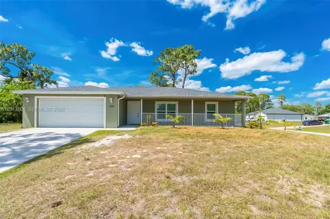 6069 S Moss Cir, Labelle, FL 33935