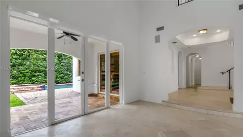 Living - 16763 NW 77th Path, Miami Lakes, FL 33016 photo 4 of 5