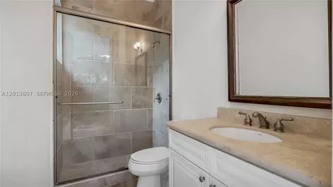 Bath - 16763 NW 77th Path, Miami Lakes, FL 33016 photo 5 of 5
