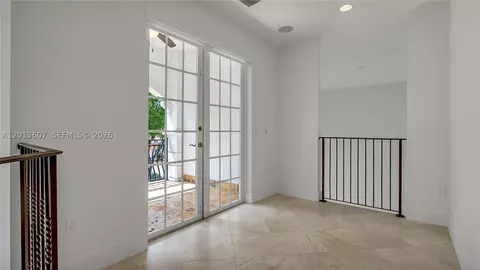 Entry Way - 16763 NW 77th Path, Miami Lakes, FL 33016 photo 2 of 5