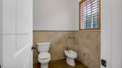 Bath - 16763 NW 77th Path, Miami Lakes, FL 33016 photo 3 of 5