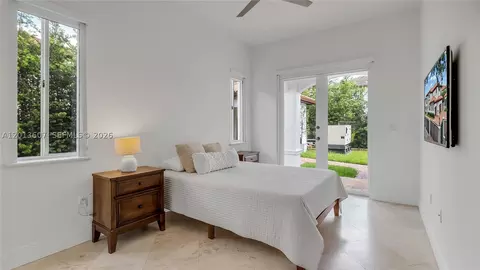 Bedroom - 16763 NW 77th Path, Miami Lakes, FL 33016 photo 3 of 7