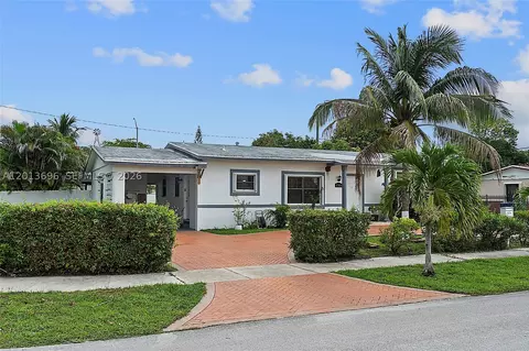 17155 NW 37th Ct, Miami Gardens, FL 33055