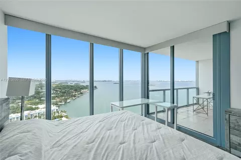 Bedroom - 601 NE 36th St #2707, Miami, FL 33137 photo 3 of 6