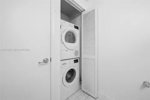Other - 601 NE 36th St #2707, Miami, FL 33137 photo 3 of 5
