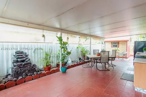 7411 W 33rd Ave, Hialeah, FL 33018 photo 17