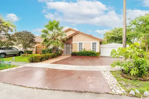 7411 W 33rd Ave, Hialeah, FL 33018 photo 76