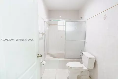 7411 W 33rd Ave, Hialeah, FL 33018 photo 49