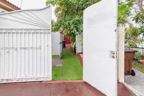 7411 W 33rd Ave, Hialeah, FL 33018 photo 73