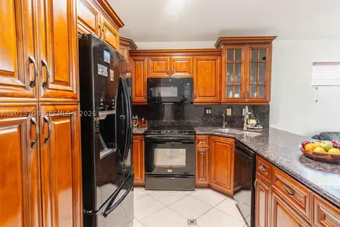 7411 W 33rd Ave, Hialeah, FL 33018 photo 47