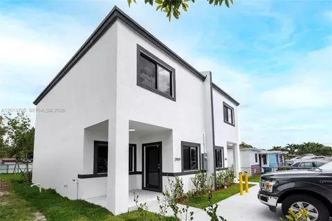 2969 NW 59 St, Miami, FL 33142