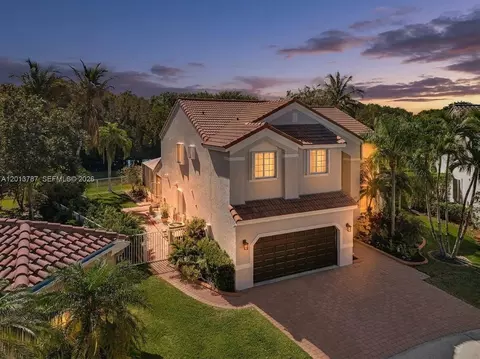 103 Cameron Ct, Weston, FL 33326