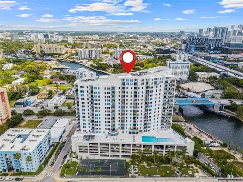 10 SW South River Dr #1506, Miami, FL 33130