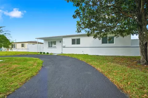 321 N 69th Ave, Hollywood, FL 33024