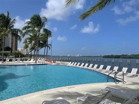 777 NE 62nd St #C306, Miami, FL 33138