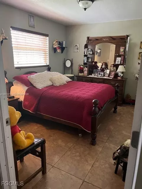 Bedroom - 826 B Rd, Labelle, FL 33935 photo 1 of 2