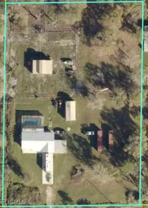 Other - 826 B Rd, Labelle, FL 33935 photo 2 of 10