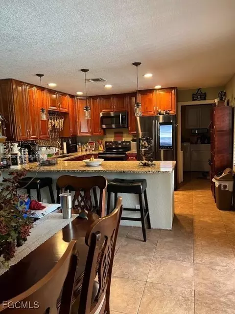 Kitchen - 826 B Rd, Labelle, FL 33935 photo 4 of 4