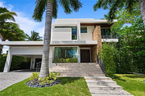 762 Fernwood Rd, Key Biscayne, FL 33149