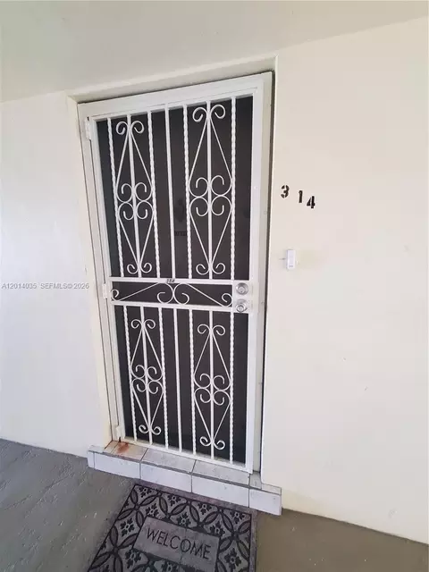 16801 NE 13th Ave #314, Miami, FL 33162