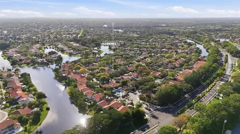 View/Area - 926 Opal Ter, Weston, FL 33326 photo 5 of 12