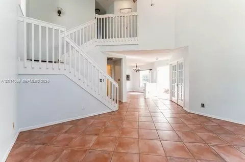 Living - 926 Opal Ter, Weston, FL 33326 photo 4 of 6