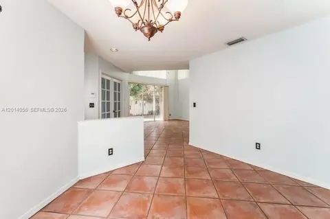 Living - 926 Opal Ter, Weston, FL 33326 photo 5 of 6