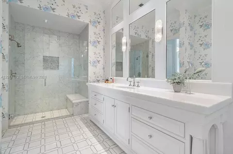Bath - 103 Quayside Dr, Jupiter, FL 33477 photo 2 of 2