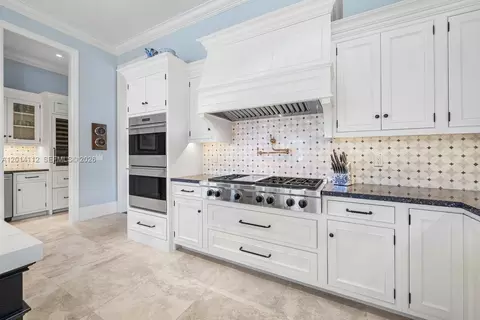Kitchen - 103 Quayside Dr, Jupiter, FL 33477 photo 3 of 5