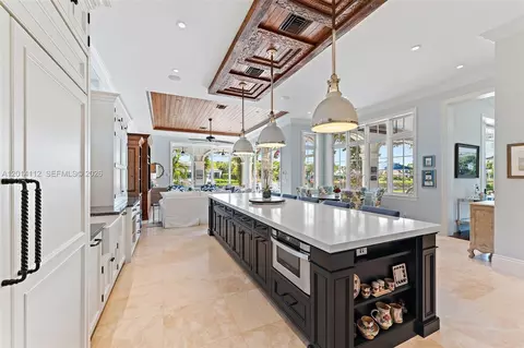 Kitchen - 103 Quayside Dr, Jupiter, FL 33477 photo 4 of 5