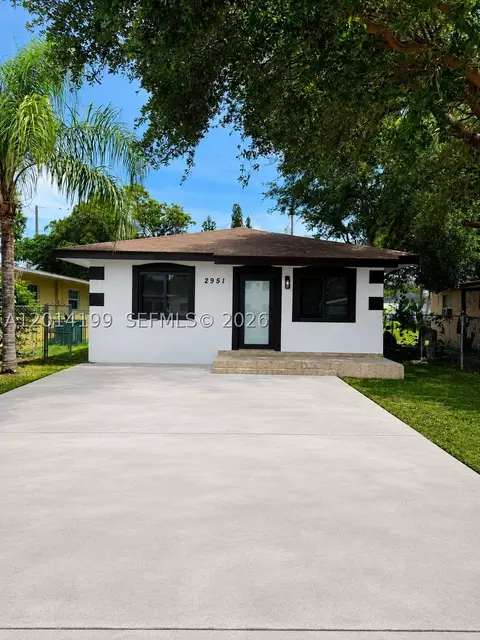 2951 NW 57th St, Miami, FL 33142