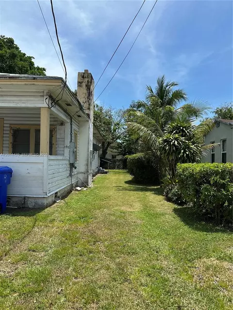 3566 Thomas Ave, Miami, FL 33133 photo 5
