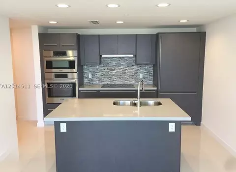 7875 NW 107th Ave #617, Doral, FL 33178