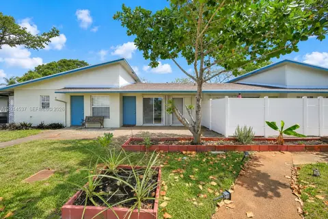 3001 NW 4th Ter #151, Pompano Beach, FL 33064
