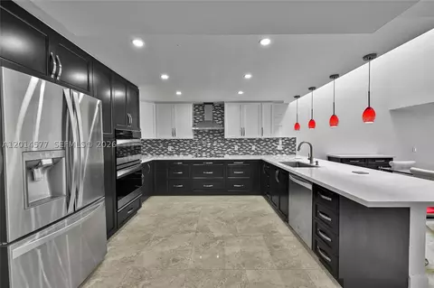 Undisclosed, Sunny Isles Beach, FL 33160