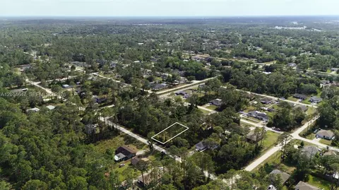 2124 E Pwky, Deland, FL 32724