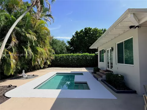 10025 NE 3rd Ave, Miami Shores, FL 33138