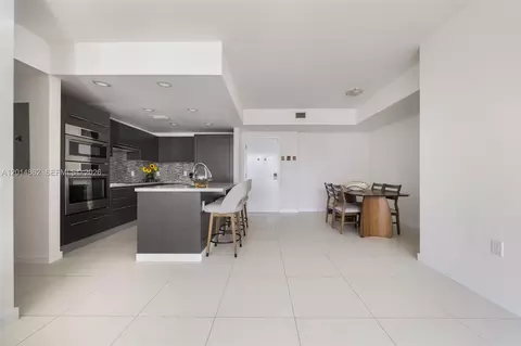 7825 NW 107th Ave #419, Doral, FL 33178